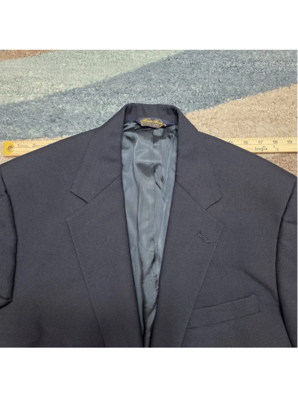 Brooks Brothers Made in USA Vintage 100% Wool Navy Blue Blazer Sport Coat 43R